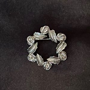 Sarah Coventry Rose Wreath Brooch Pin Vintage